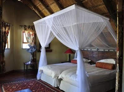 Deception Valley Lodge Hainaveld Game Farm Extérieur photo